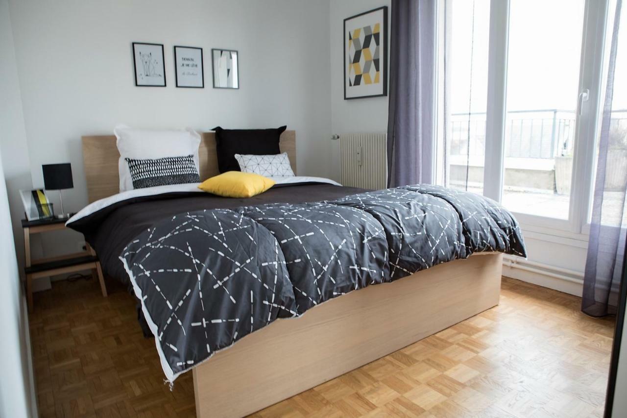Gite Bons Amis Dijon Exterior photo