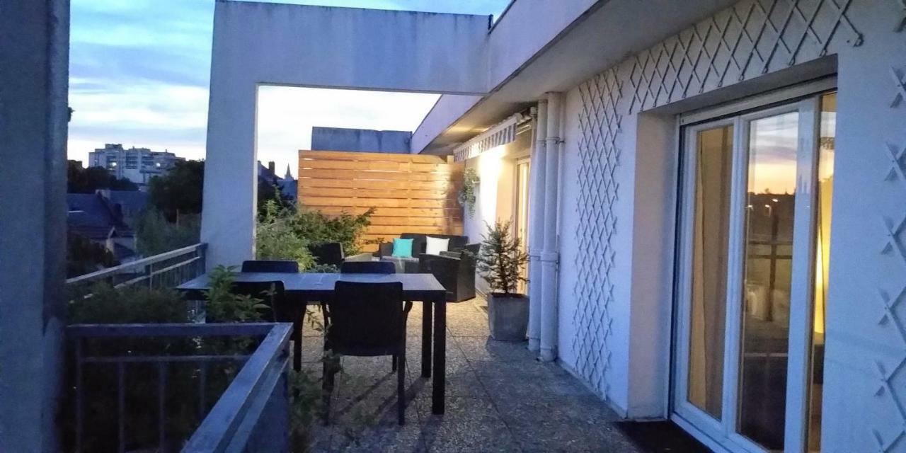 Gite Bons Amis Dijon Exterior photo
