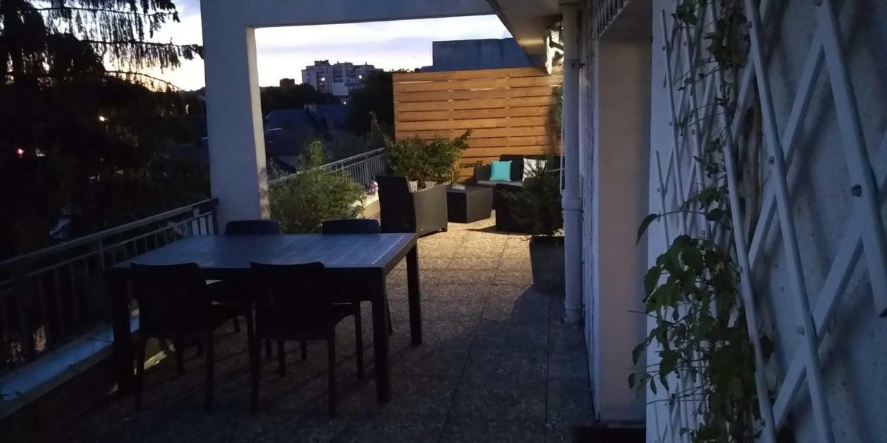 Gite Bons Amis Dijon Exterior photo